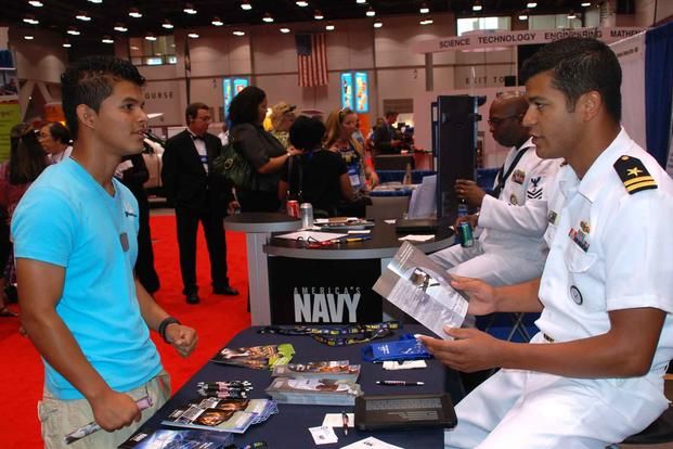 Navy Recruiters Will Work 6-Day Weeks, Face Changes to Orders Amid Recruiting Struggle