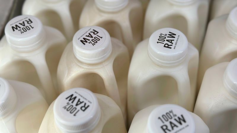 FDA’s testing of raw milk finds H5N1 bird flu in half of samples but confirms flash pasteurization kills virus