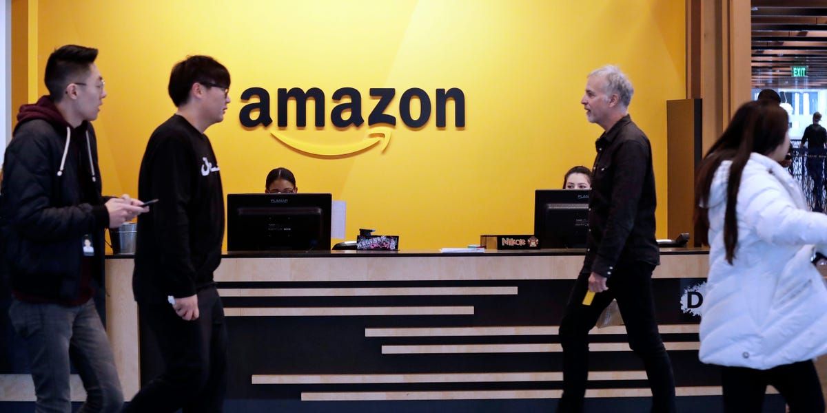 Amazon Shares Manager Guidelines for 'Voluntary Resignation' Program