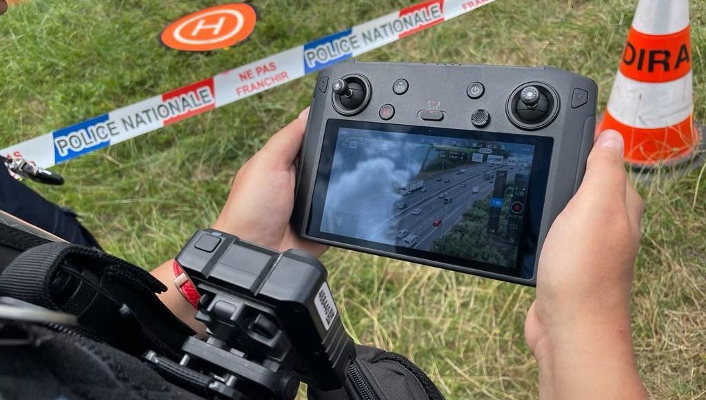 Sur la rocade de Bordeaux, les contrôles routiers se font aussi avec un drone