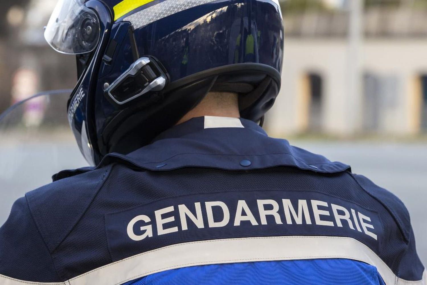 Gendarme tué à Mougins : le suspect mis en examen et placé en détention provisoire