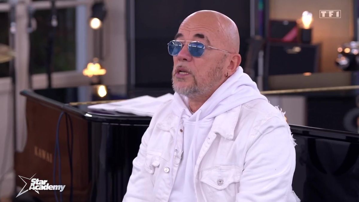 Pascal Obispo incisif : le chanteur tacle sans vergogne les élèves de la Star Academy devant eux