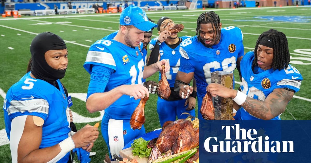 NFL Thanksgiving games: Lions win 10th straight as Bears mismanage clock