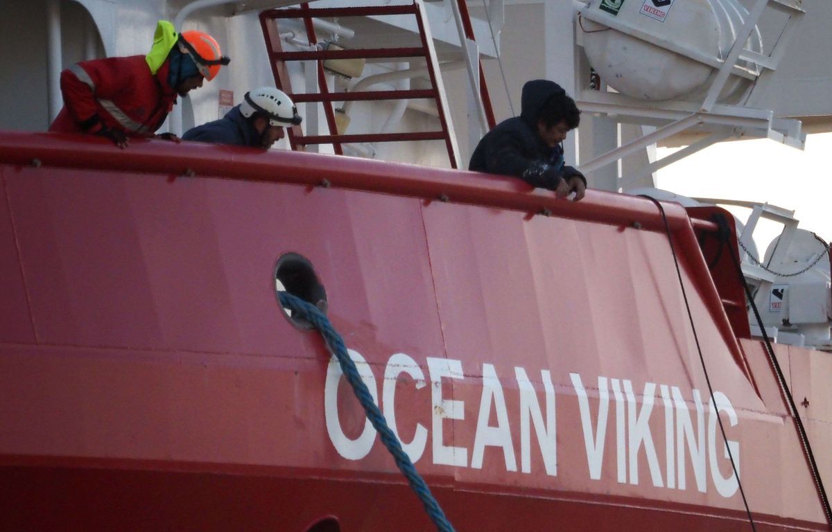 Méditerranée : Le navire-ambulance " Ocean Viking " sauve 153 réfugiés à la dérive