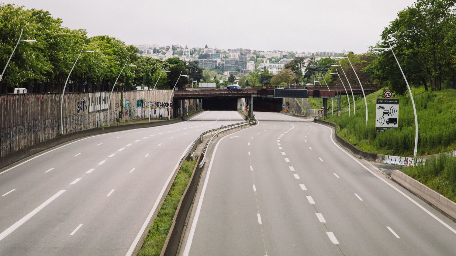 Fermeture de l'autoroute A13 : une reprise partielle de la circulation prévue à partir du 11 mai