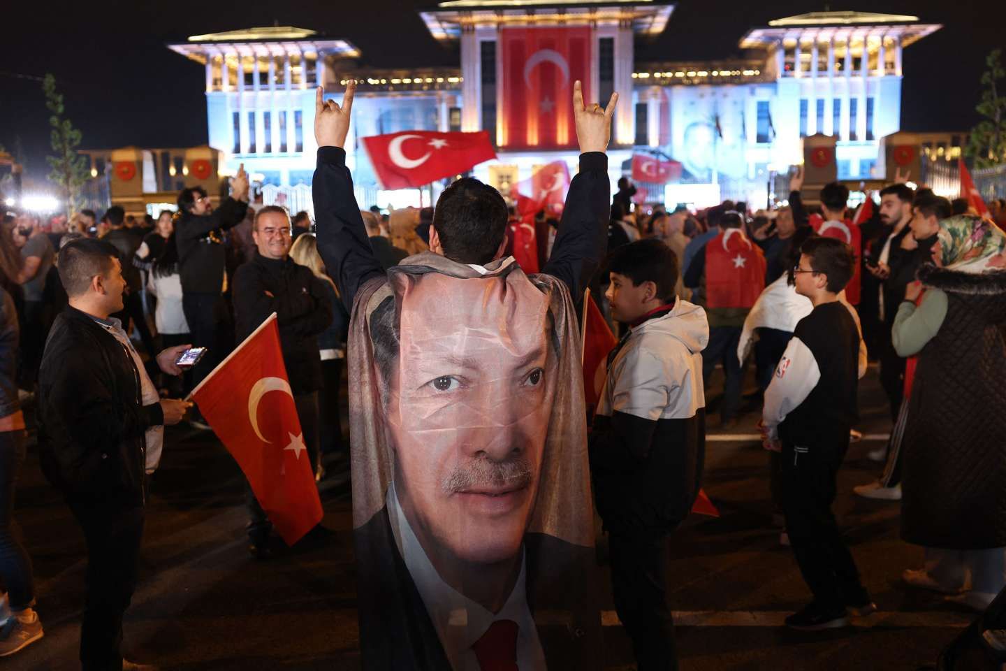 A Ankara, les pro-Erdogan acclament leur champion, " l’homme qu’il faut, au bon moment "