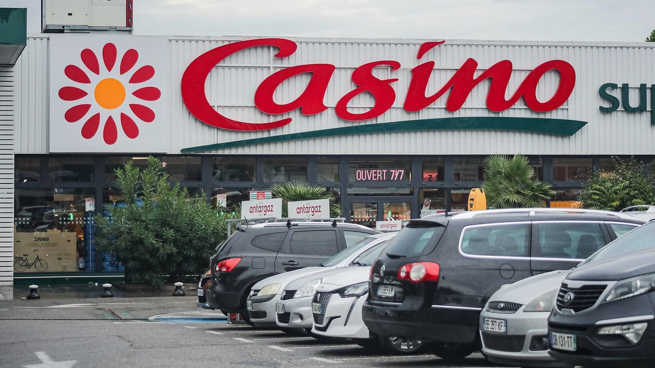 La voie vers une conciliation chez Casino et la porte ouverte à Intermarché