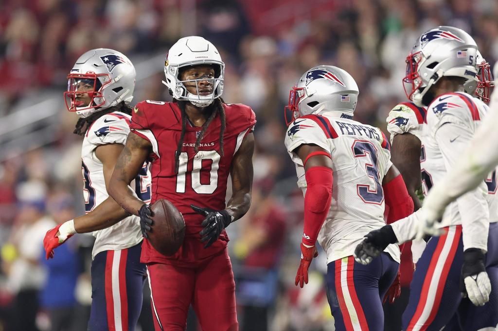 Cardinals were 'upset' healthy DeAndre Hopkins sat final two games