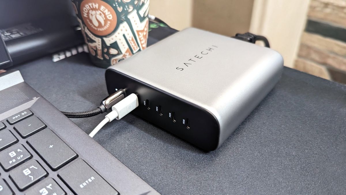 Hands-on with the Satechi 200W USB-C GaN charger in all of its hexa-ported glory