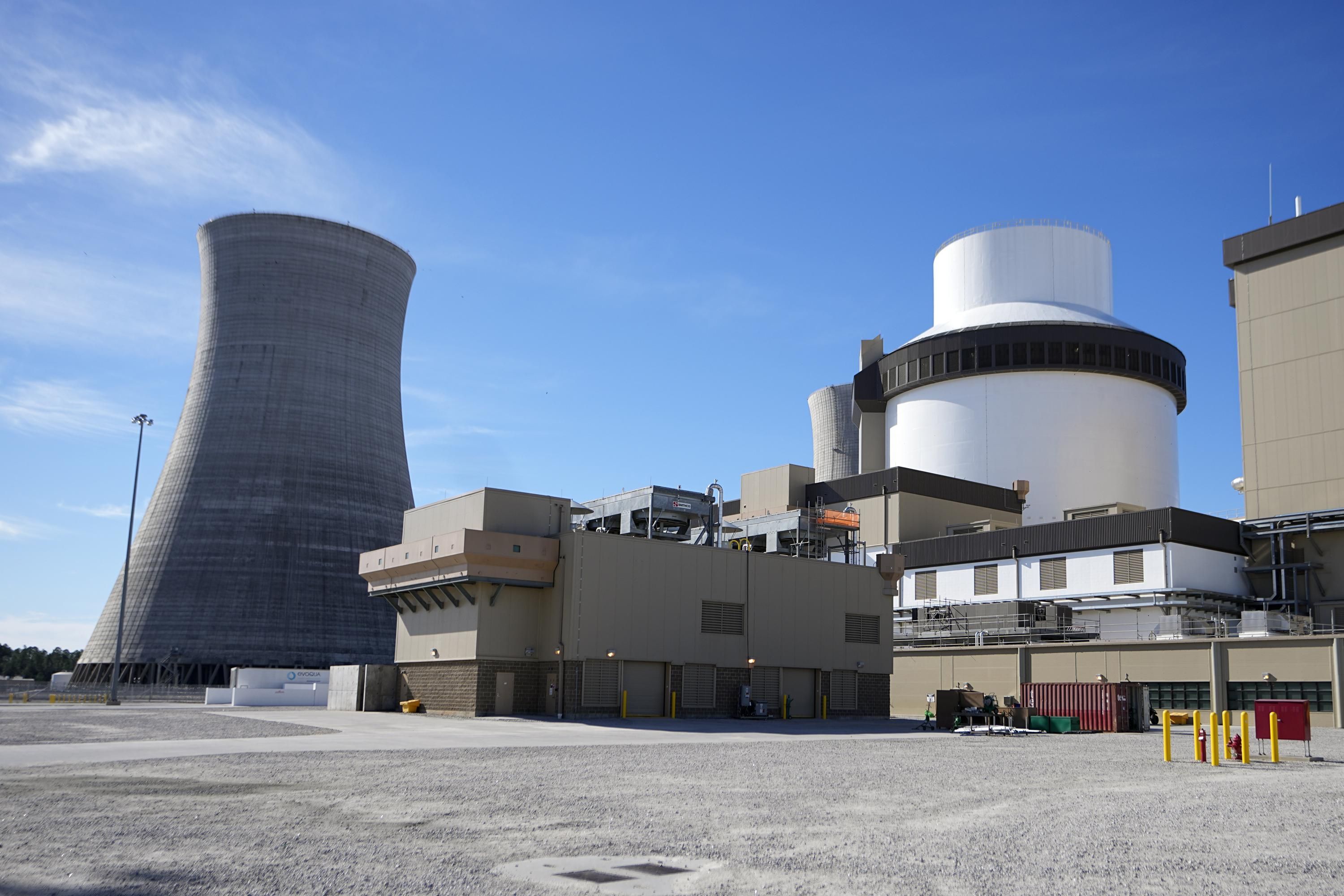 Third nuclear reactor reaches 100% power output at Georgia's Plant Vogtle