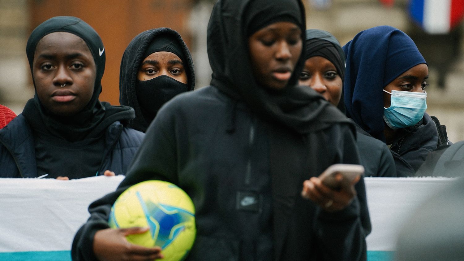 Football : le Conseil d'Etat maintient l'interdiction du hijab en compétition