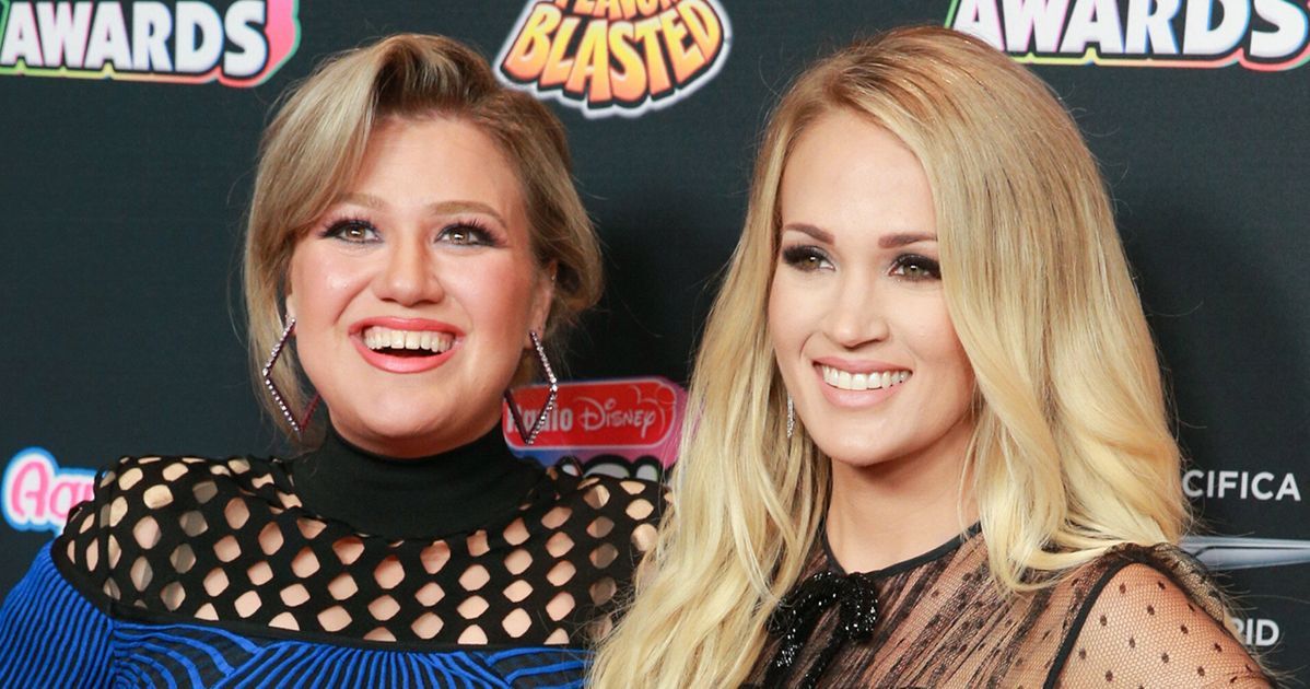 Kelly Clarkson Has A Lot To Say About Her Alleged ‘Beef’ With Carrie Underwood