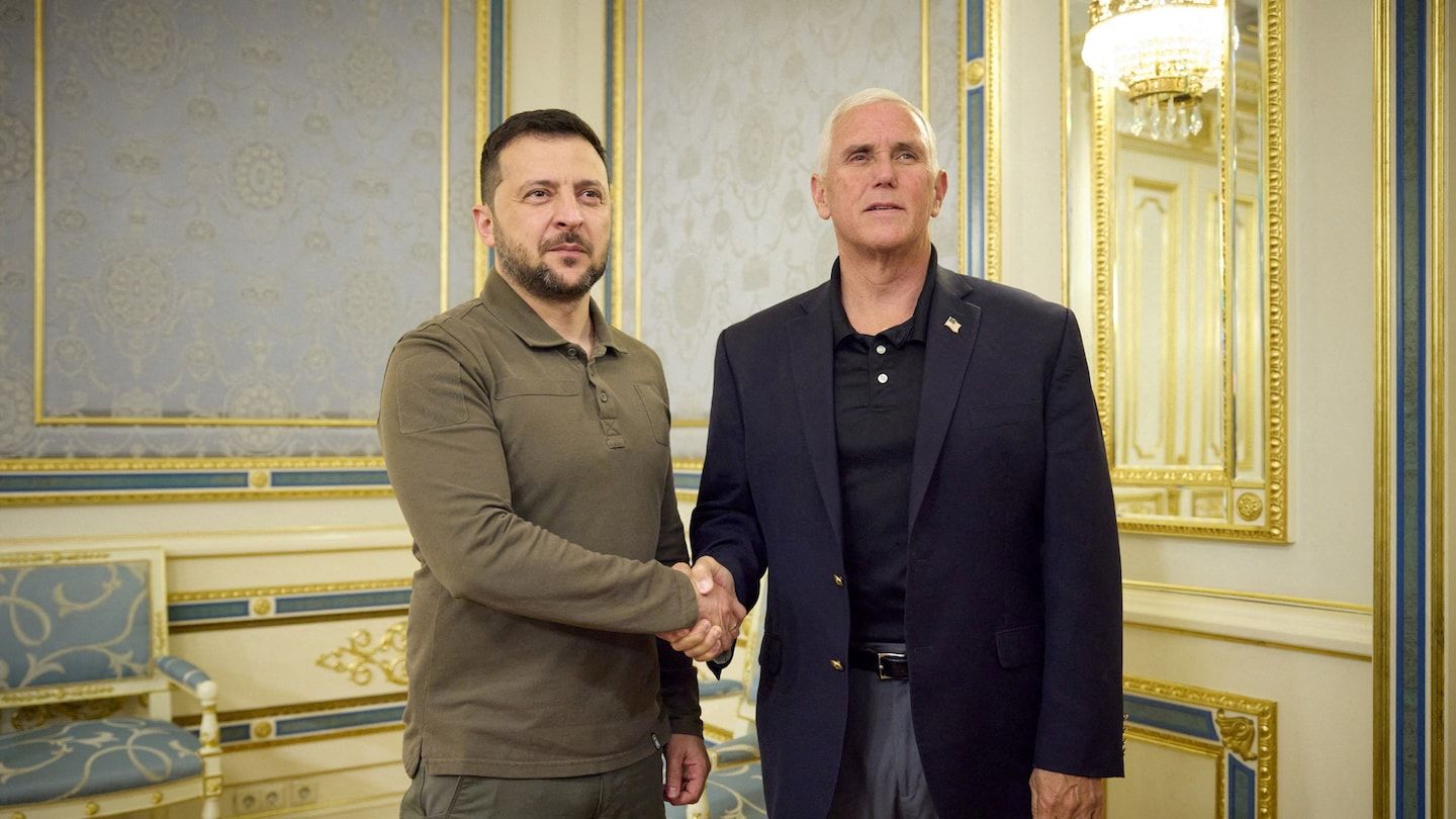 Mike Pence makes surprise trip to Ukraine