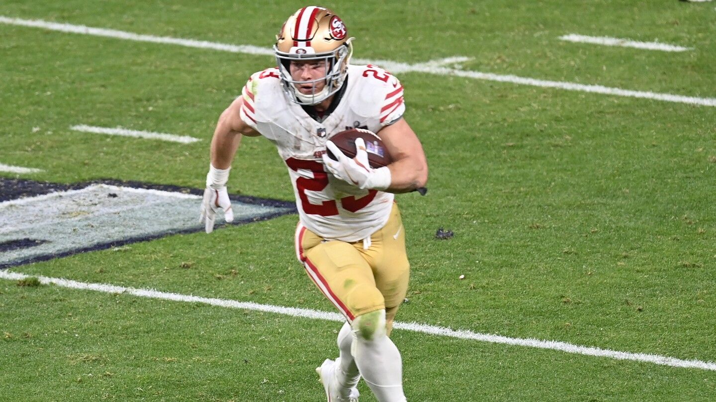 Kyle Shanahan: Christian McCaffrey doesn't like to come out, we could protect him more