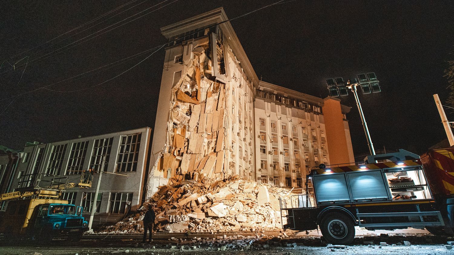 au moins neuf blessés dans la frappe sur Dnipro