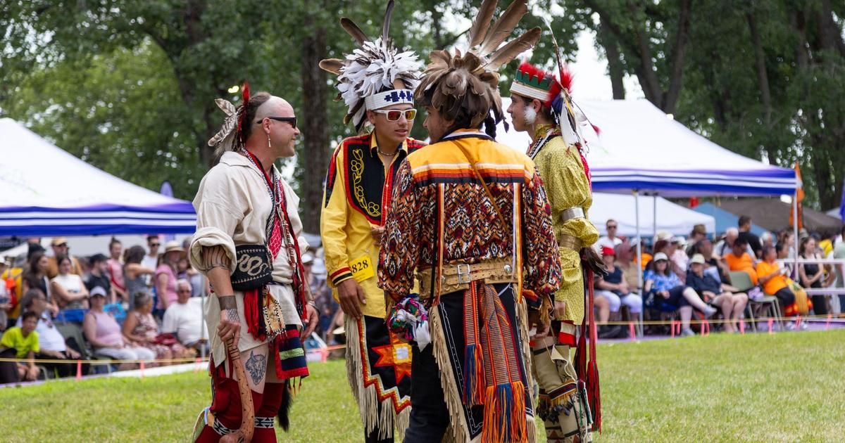 Danses amères chez les Mohawk du Canada