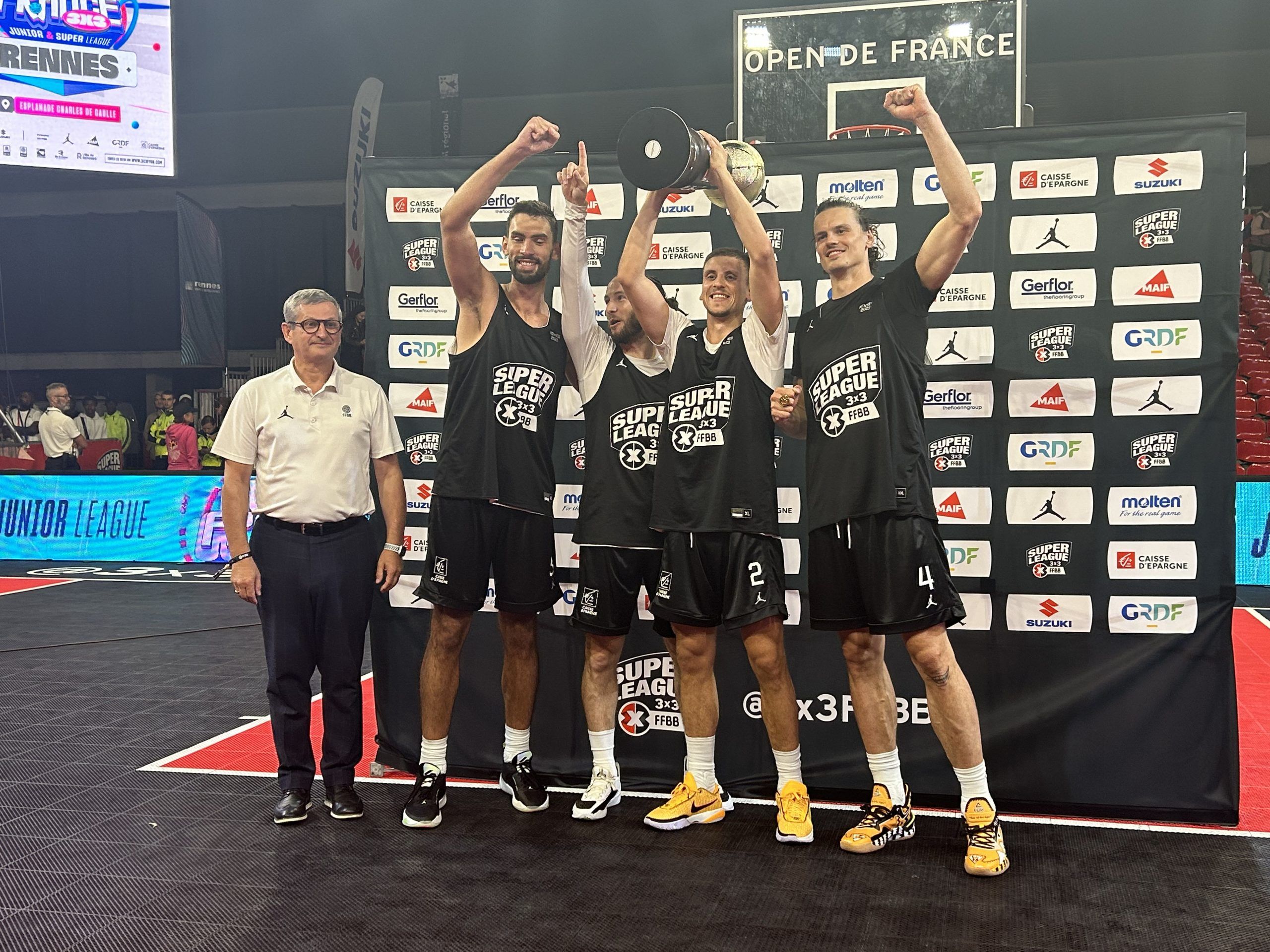 Team Versailles remporte l’Open de France Superleague 3x3 FFBB