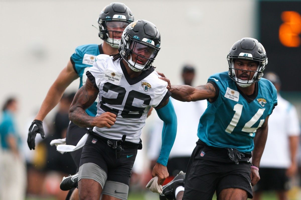 Jaguars Training Camp, Day 4: Observations on Young Defenders Making Plays and More