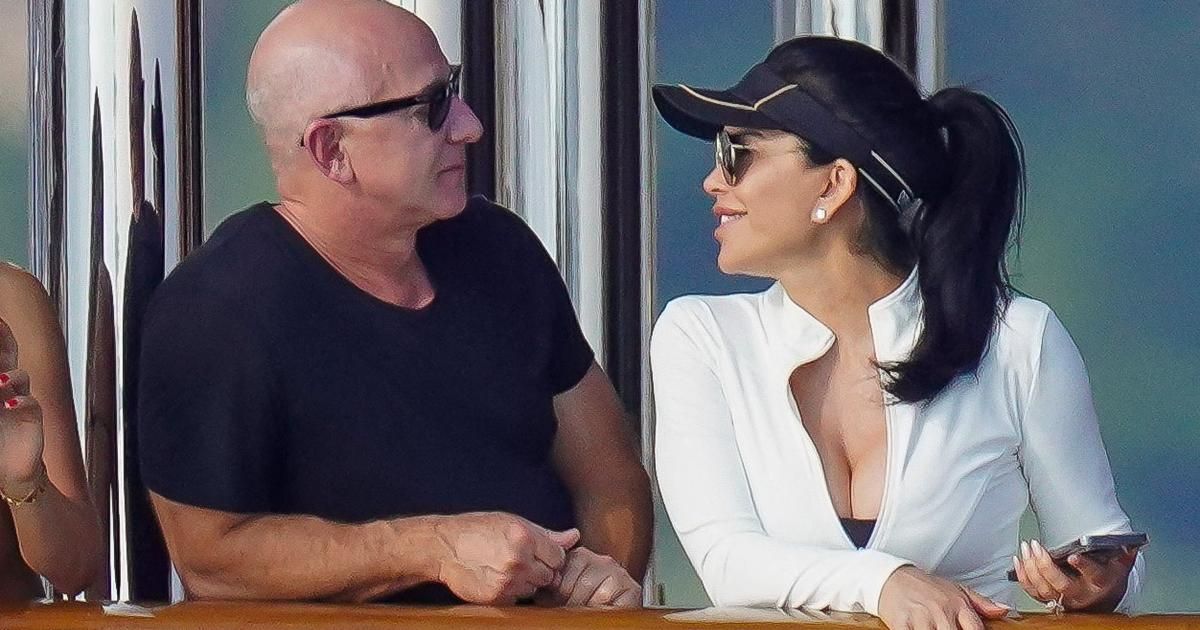 Seuls au monde : en photos, la croisière amoureuse de Jeff Bezos et Lauren Sánchez à bord de leur superyacht