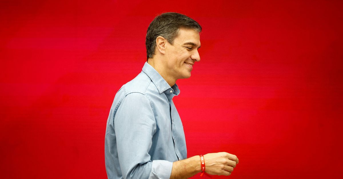 Spanish Socialists lose seat, after expat vote count, making it harder to form government