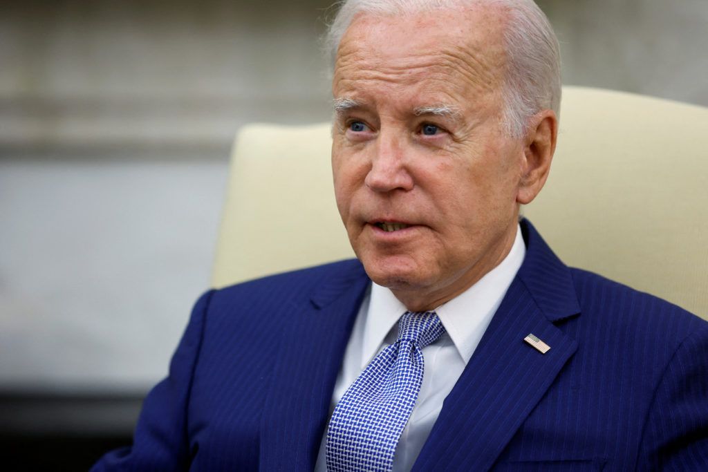 Biden acknowledges a 7th grandchild, daughter of Hunter Biden and an Arkansas woman