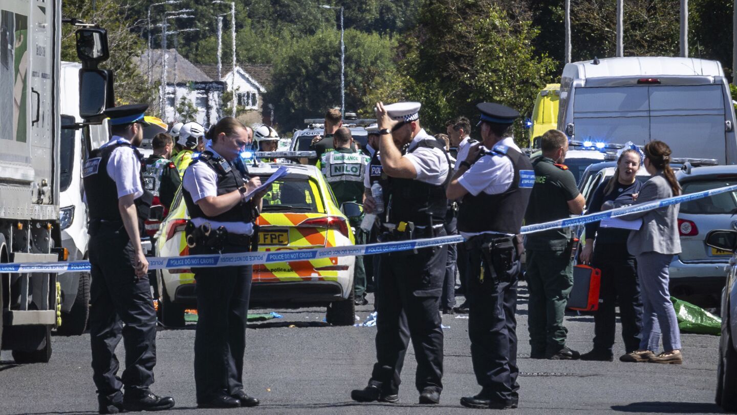 2 dead, 11 injured in stabbings at Taylor Swift-themed event in England