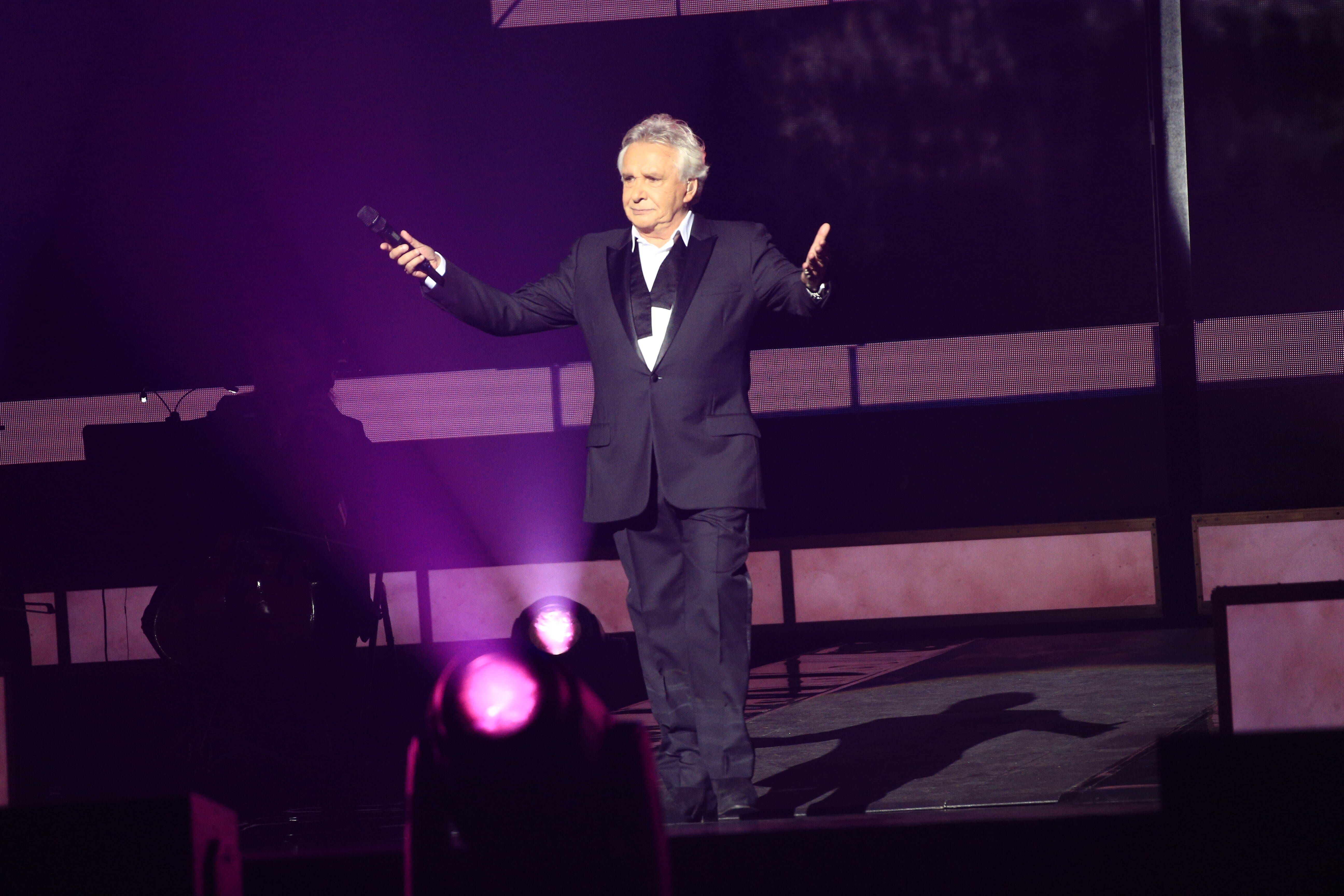 Michel Sardou bientôt propriétaire d’"une immense maison" dans le Var?