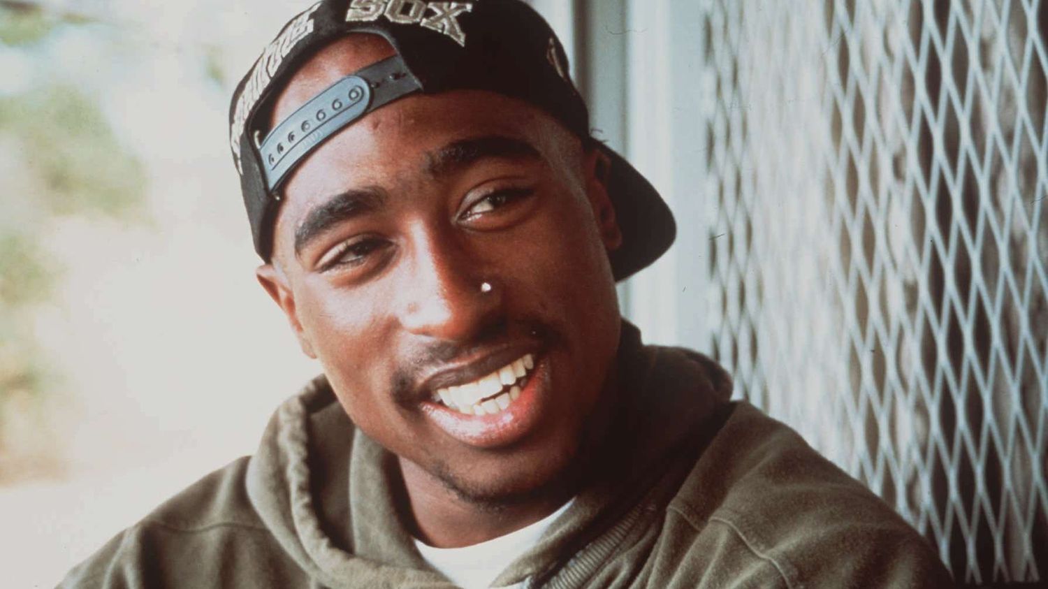 Etats-Unis : un suspect inculpé pour le meurtre du rappeur Tupac, vingt-sept ans après les faits