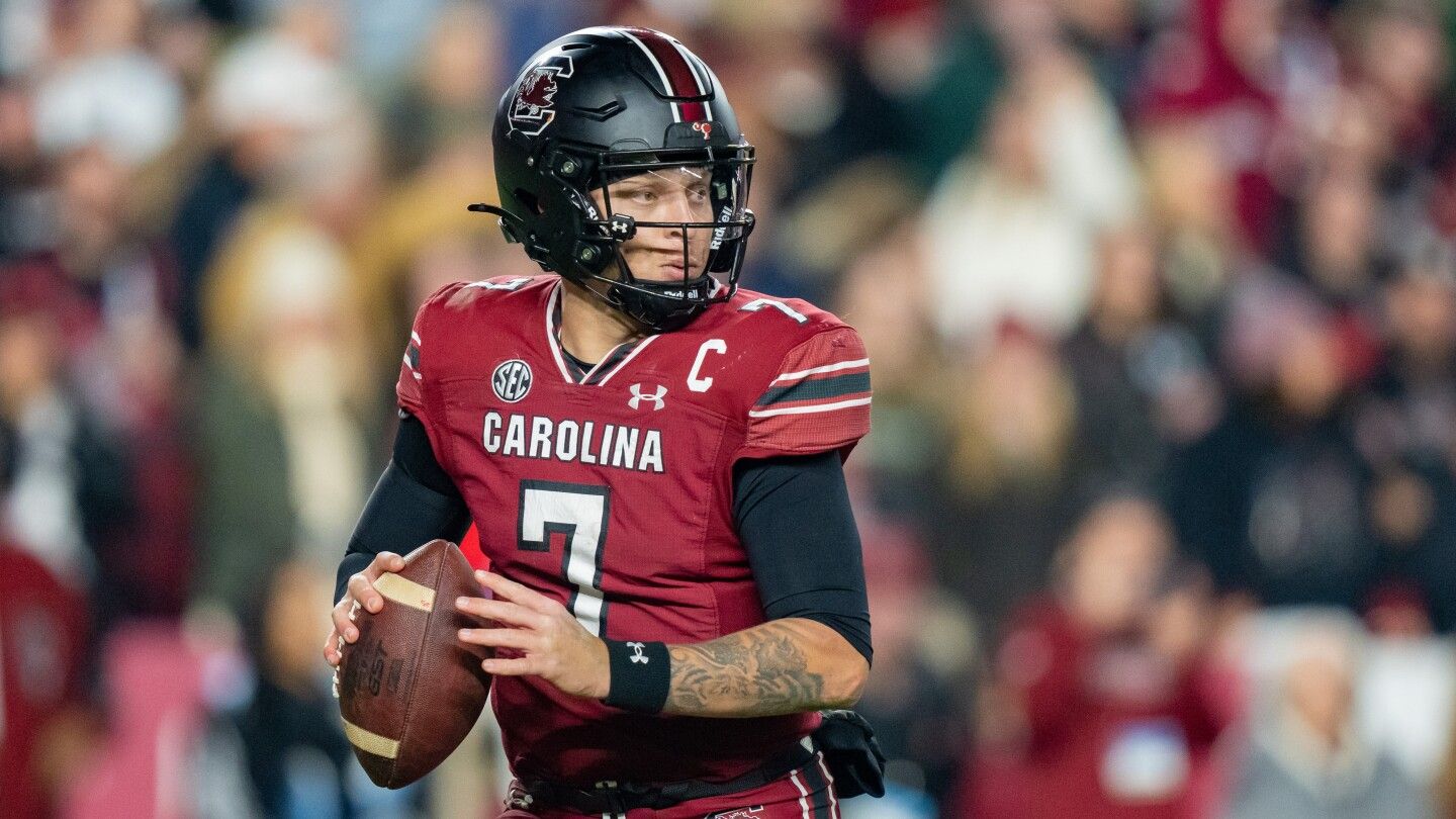 South Carolina quarterback Spencer Rattler headed to NFL draft