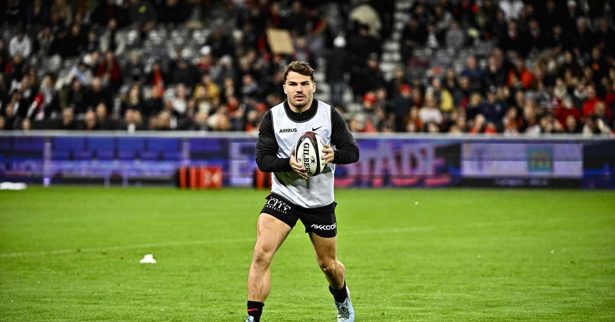 Top 14 : malade, Antoine Dupont ne défiera pas le Stade Français