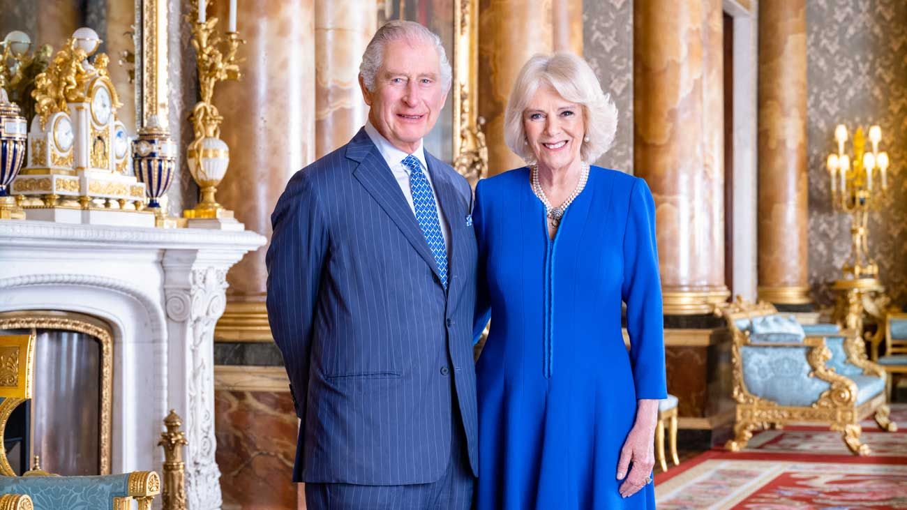 Buckingham révèle trois nouveaux portraits officiels du roi Charles III et de la reine Camilla avant le couronnement