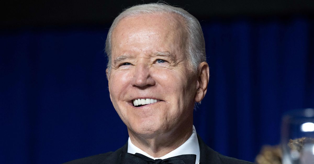 Biden Torches Fox News, Tucker Carlson At White House Correspondents' Dinner