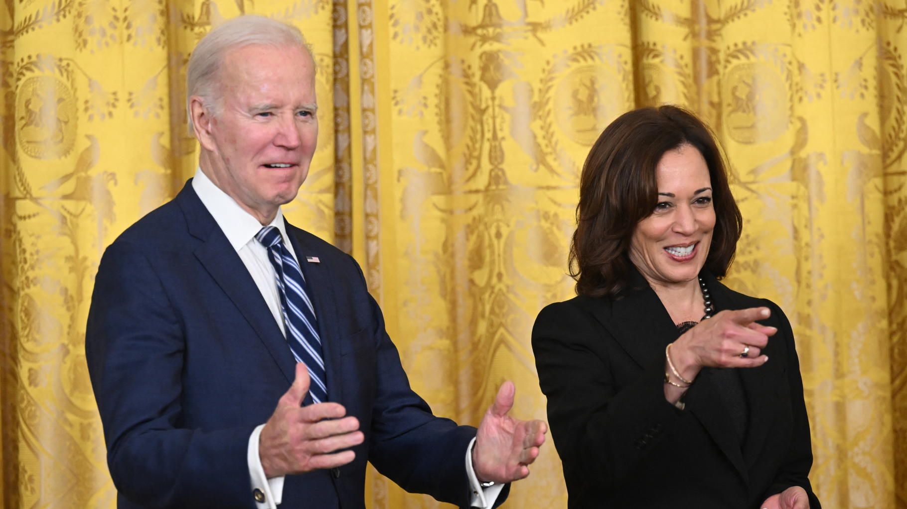 Présidentielle américaine 2024 : Kamala Harris joue la succession de Joe Biden