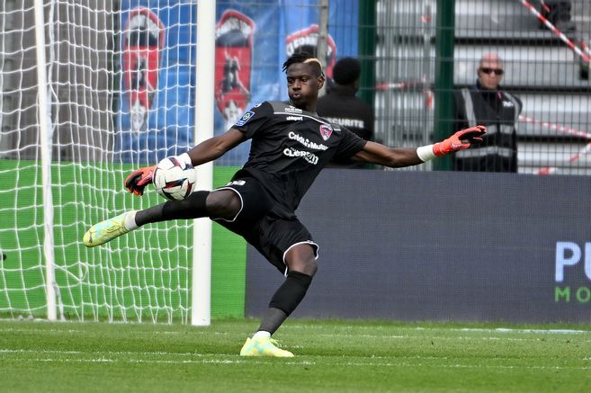 Le Clermont Foot estomaqué après sa nouvelle victoire en Ligue 1 : "Plus d'adjectif pour qualifier ça..."