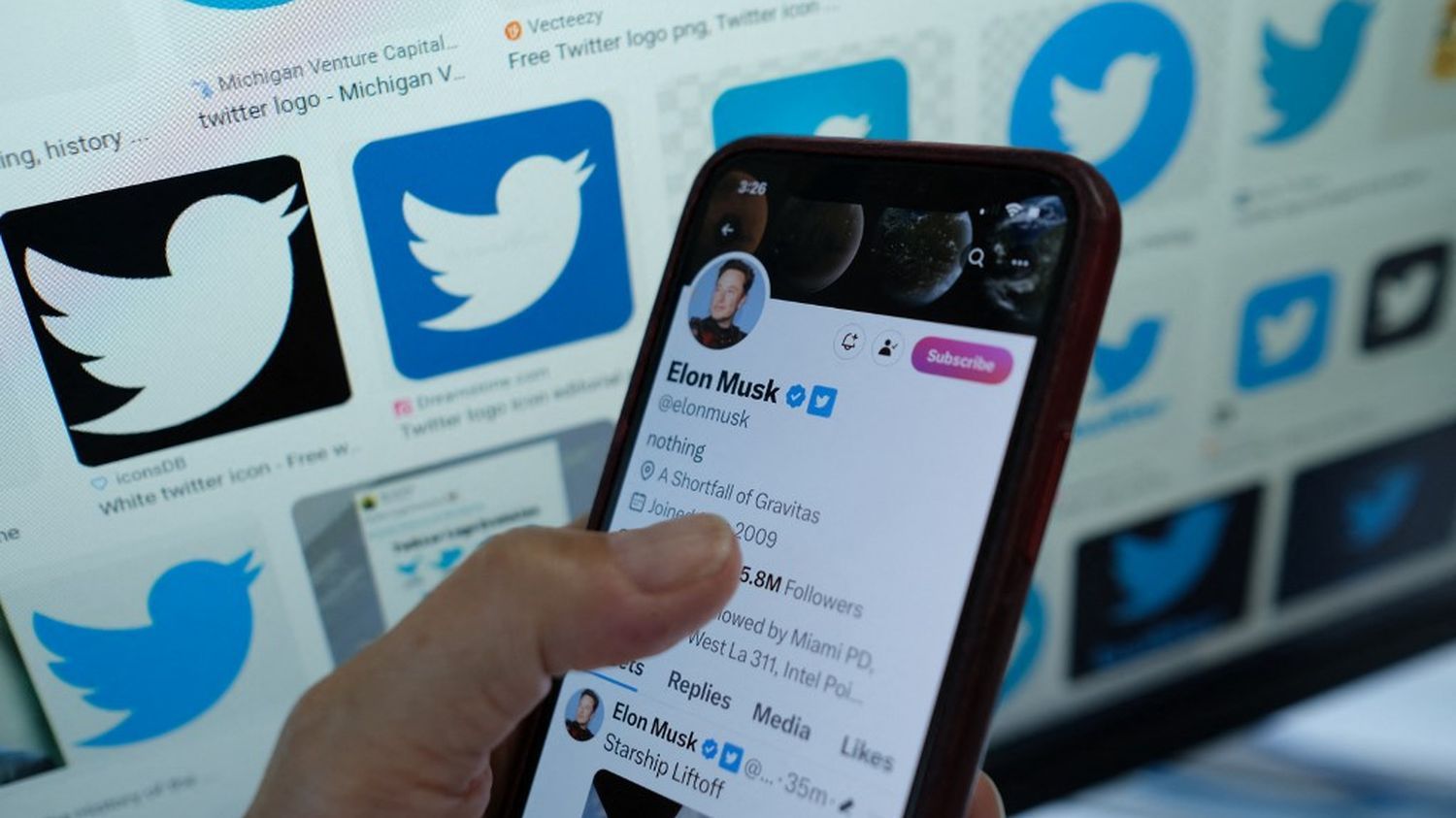 Twitter va proposer à ses utilisateurs d'acheter des articles de presse à l'unité, annonce Elon Musk