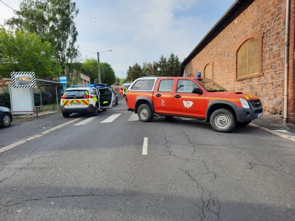 Un jeune cycliste perd la vie percuté par une voiture en fuite en Haute-Loire