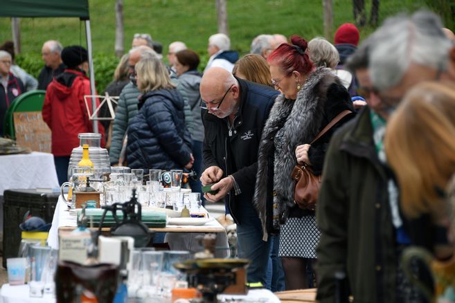 Quels sont les prochains vide-greniers prévus dans le Puy-de-Dôme ?