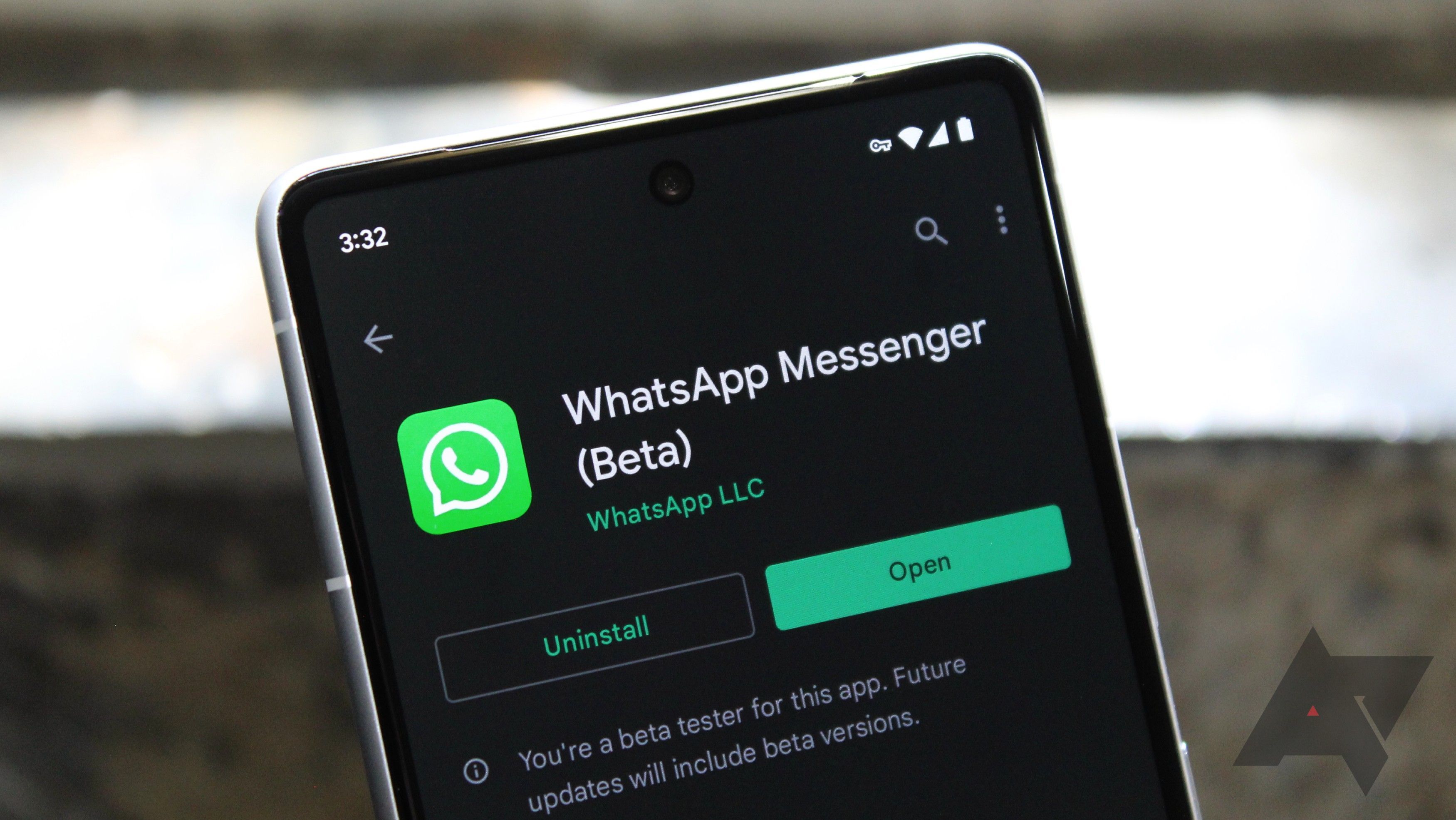 WhatsApp could soon let you share your screen on a video call