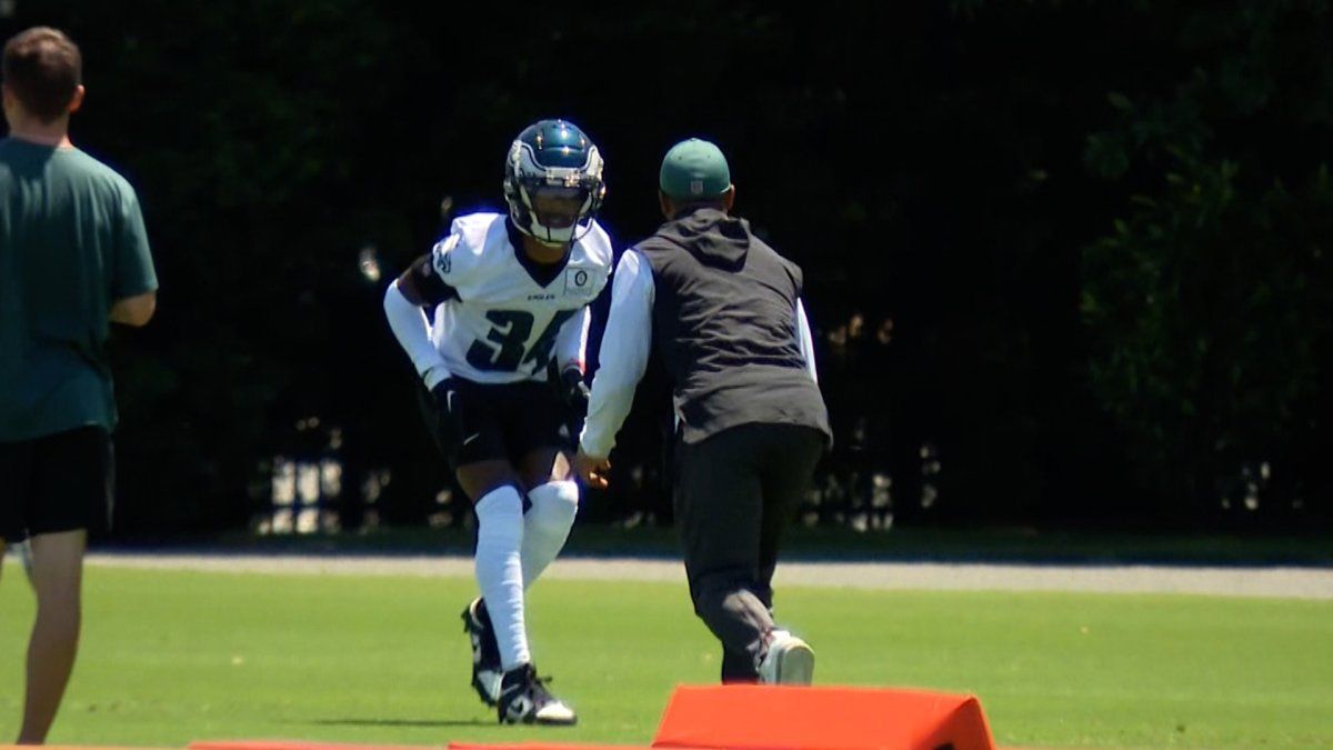 Eagles OTAs observations: Ballhawks in the secondary