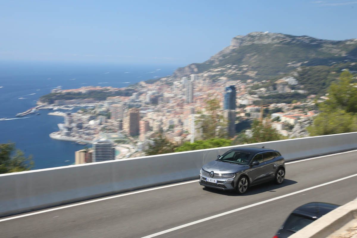 Vacances en voiture électrique : les meilleures et les pires régions pour trouver des bornes de recharge