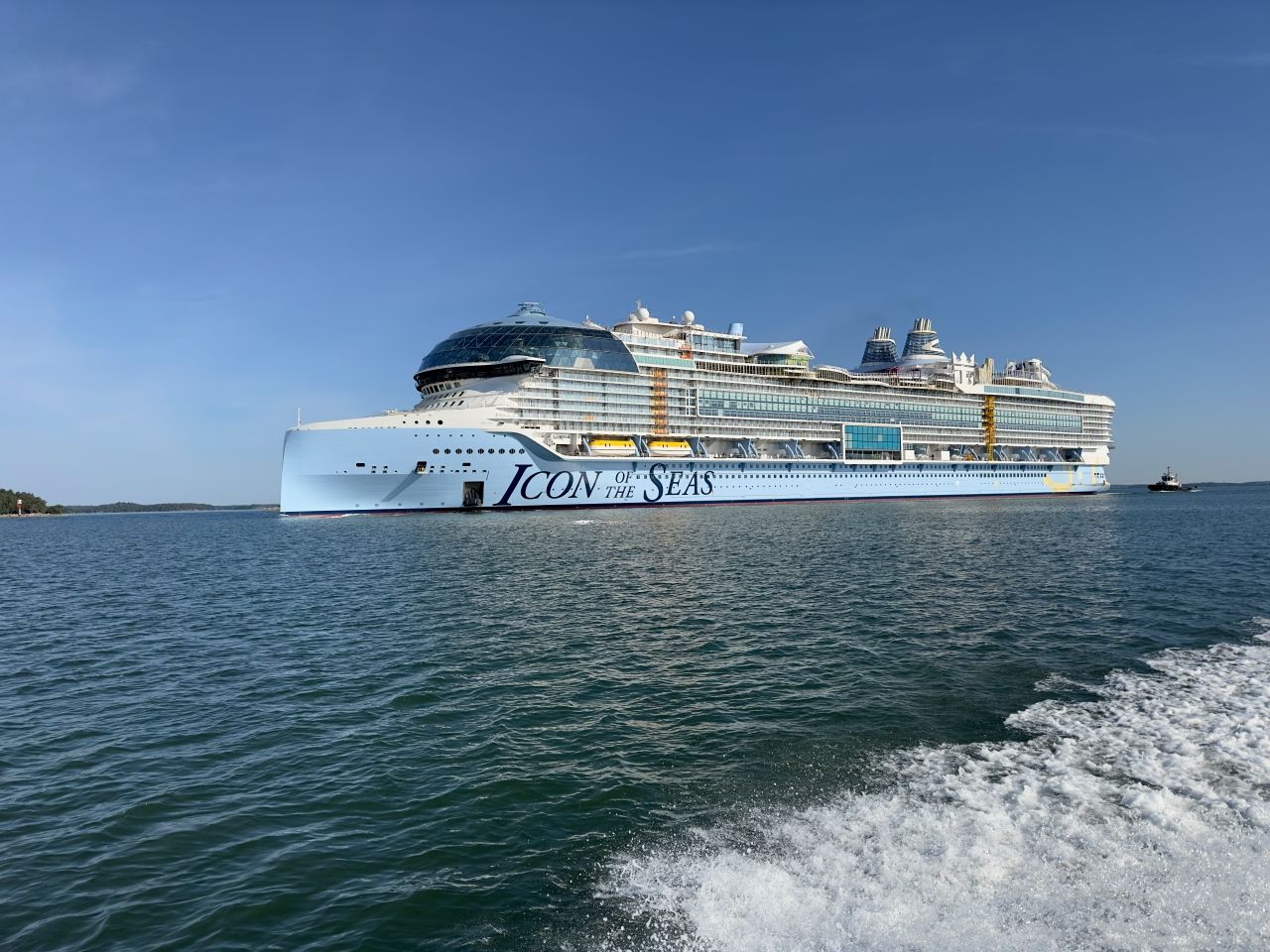 World’s largest cruise ship almost ready to start sailing from Florida