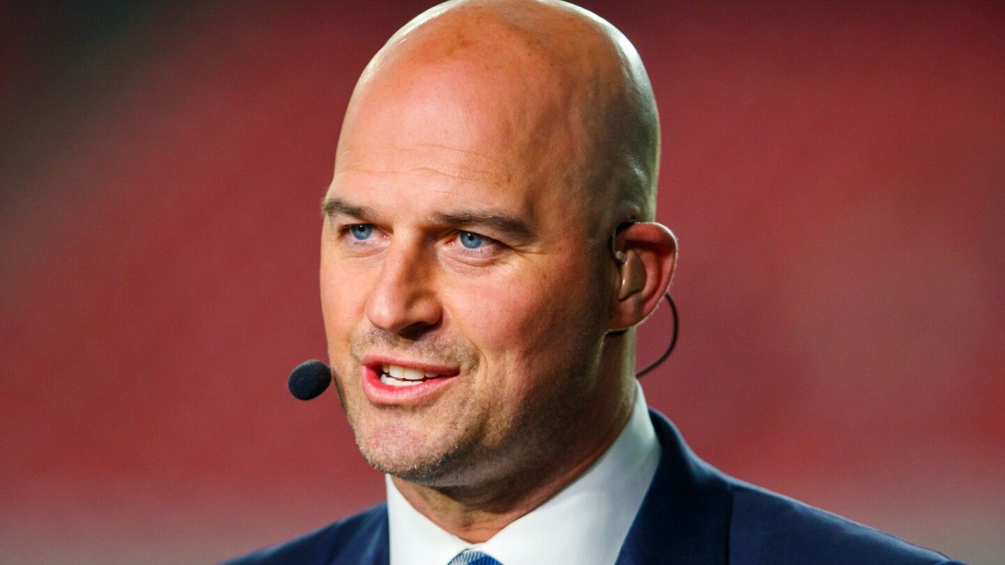 Report: Matt Hasselbeck laid off at ESPN