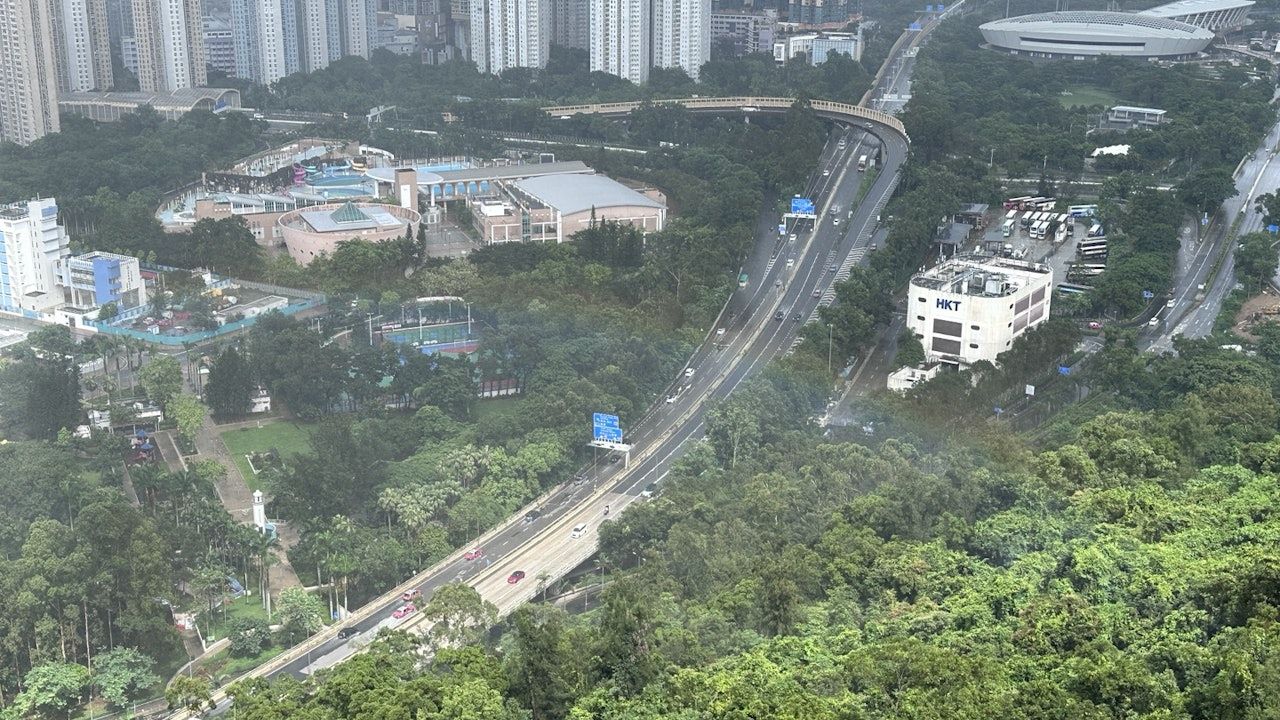 天文台兩度發強陣風襲新界東部特別天氣提示 將軍澳閃現雨後彩虹