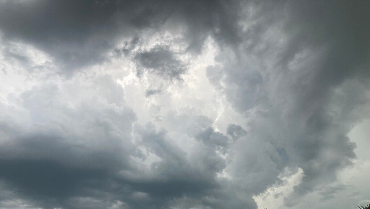 Orages : est-ce vraiment une mini-tornade qui est passée sur la Drôme Ardèche samedi soir ?