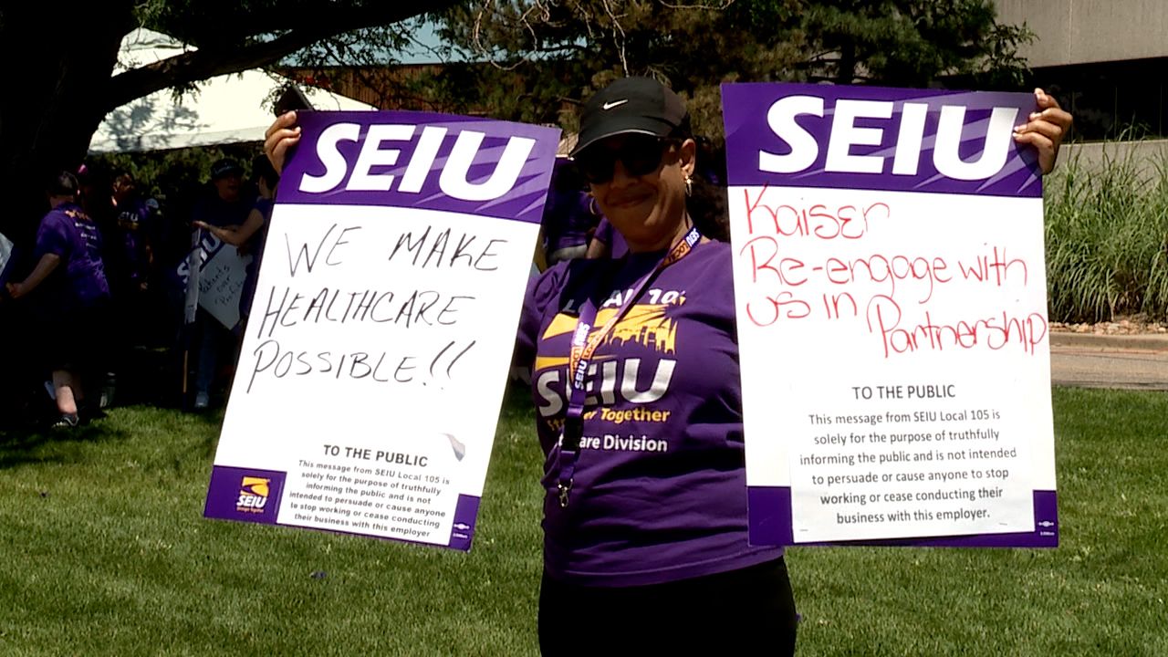 Kaiser Permanente health care workers picket Saturday for more staffing, better wages