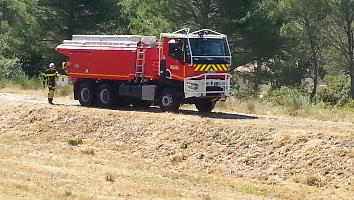 Vigilance feux de forêts : trois massifs du Vaucluse interdits d'accès ce lundi