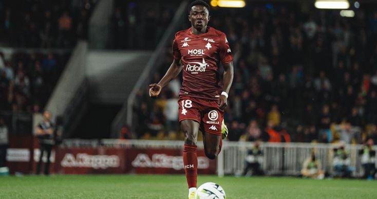 Lamine Camara rejoint Monaco