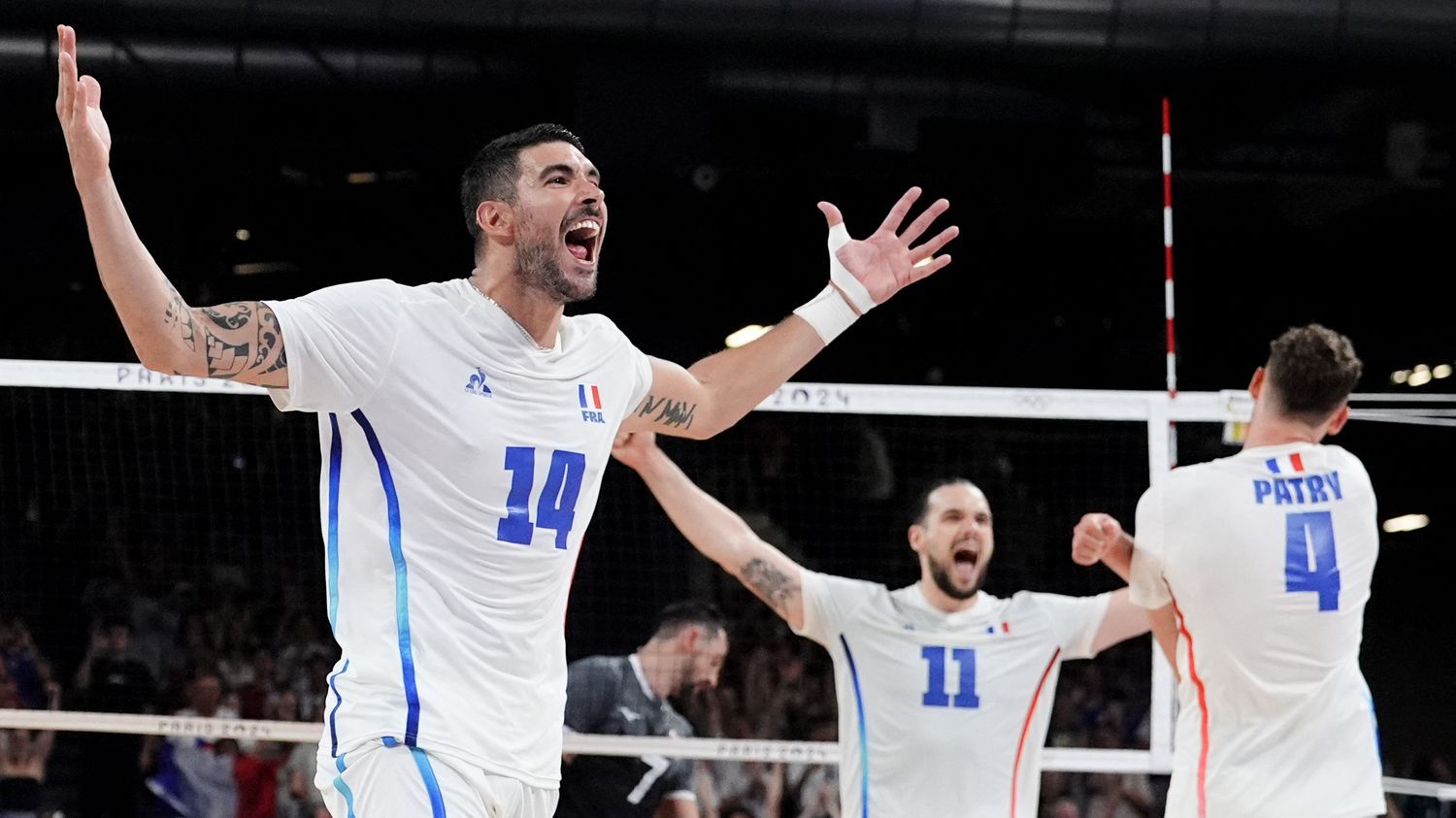 Volley aux JO 2024 : l'équipe de France se balade face au Canada et se qualifie pour les quarts de finale