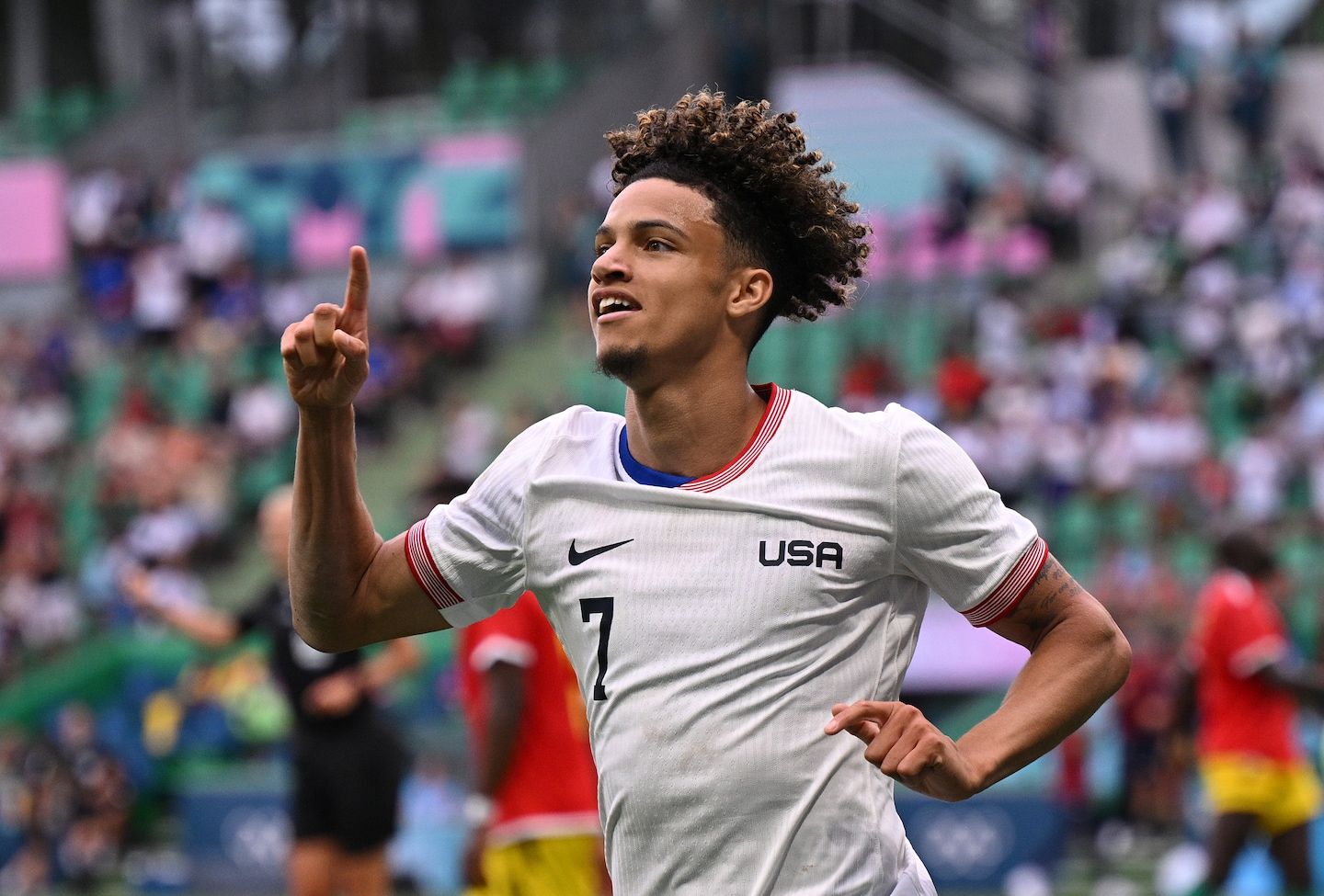 U.S. men’s soccer rolls into Olympic quarters for first time in 24 years