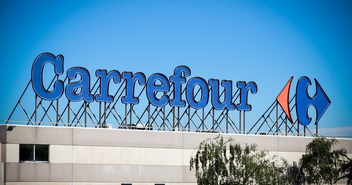 Carrefour envisage la suppression de près de 1000 postes en France